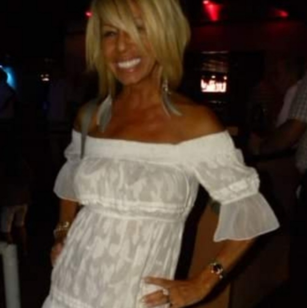 FREE PEOPLE BOHO Gorgeous White Off SHOULDER DRESS hp π₯π₯π₯20x - Picture 3 of 12